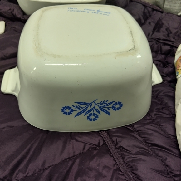 Corningware Cornflower 1960-61 set casserole - Picture 13 of 15